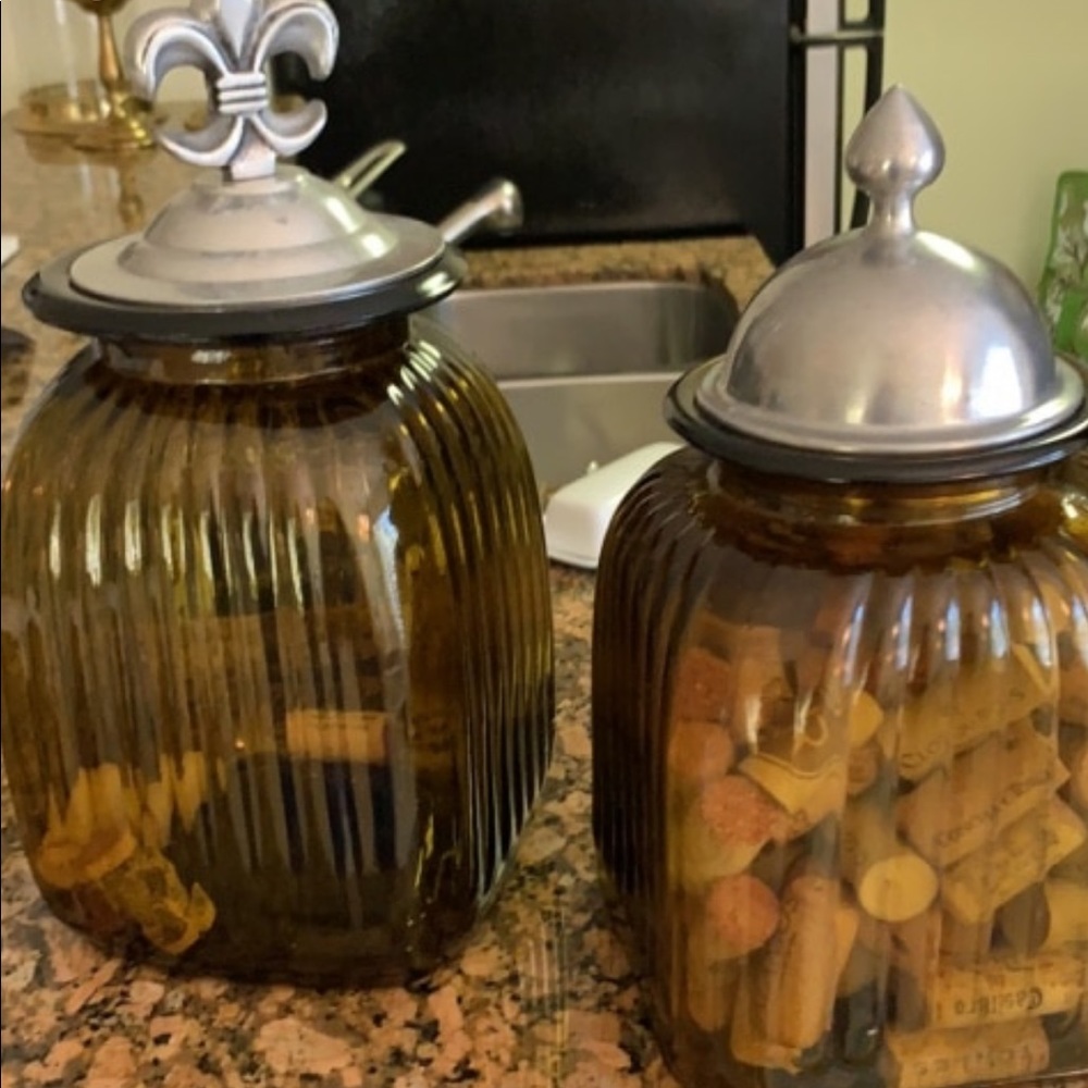 Cute canisters